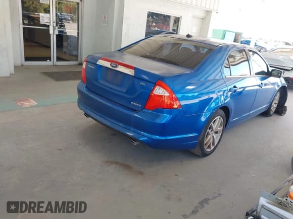 ✅ 2011 Ford Fusion SEL • VIN: 3FAHP0JG5BR112294 • Лот: 43678808. Опубликован ранее на IAAI с пробегом 157 170 миль. Бесплатный доступ к архиву аукционных продаж из США и подробный отчёт об истории автомобиля на DreamBid. Изображение 4.