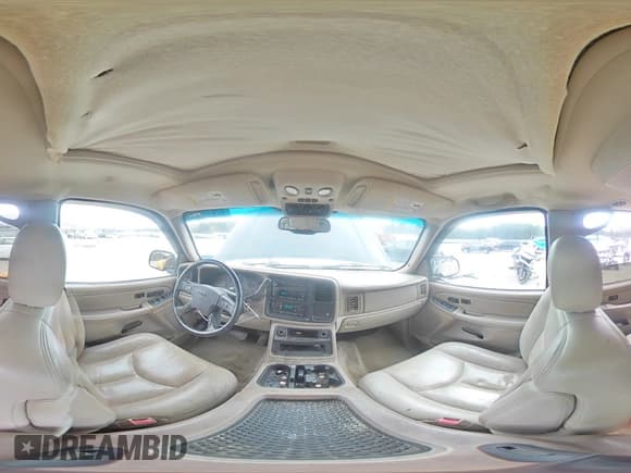 ✅ 2005 GMC Yukon XL SLT • VIN: 3GKEC16Z35G116261 • Лот: 87011434. Опубликован ранее на Copart с пробегом 190 341 миль. Бесплатный доступ к архиву аукционных продаж из США и подробный отчёт об истории автомобиля на DreamBid. Изображение 14.