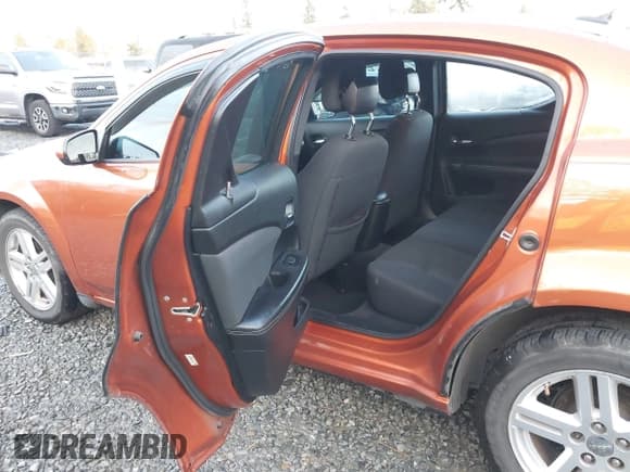 ✅ 2011 Dodge Avenger Mainstreet • VIN: 1B3BD1FB1BN575078 • Lot: 43646916. Listed on IAAI with 95,057 mi. Free auction sales archive from the USA and detailed vehicle history report at DreamBid. Image 8.