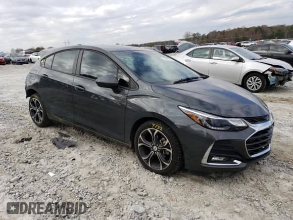 2019 Chevrolet Cruze LT z VIN 3G1BE6SM7KS551740, wystawiony jako Copart lot #67967792 z przebiegiem 54 553 mil mil oraz . Historia ofert i sprzedaży dostępna na DreamBid. Obrazek 4.