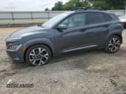 ✅ 2022 Hyundai Kona Limited • VIN: KM8K5CA33NU813204 • Лот: 64242184. Опубликован ранее на Copart с пробегом 24 763 миль. Бесплатный доступ к архиву аукционных продаж из США и подробный отчёт об истории автомобиля на DreamBid. Изображение 1.