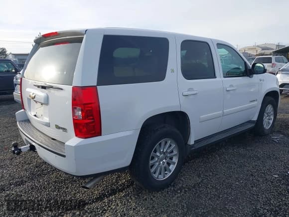 ✅ 2008 Chevrolet Tahoe • VIN: 1GNFK13548R211914 • Lot: 43746017. Listed on IAAI with 145,099 mi. Free auction sales archive from the USA and detailed vehicle history report at DreamBid. Image 4.