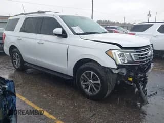 ✅ 2018 Ford Expedition XLT • VIN: 1FMJU1HT0JEA23890 • Lot: 43564410. Listed on IAAI with 46,157 mi. Free auction sales archive from the USA and detailed vehicle history report at DreamBid. Image 1.