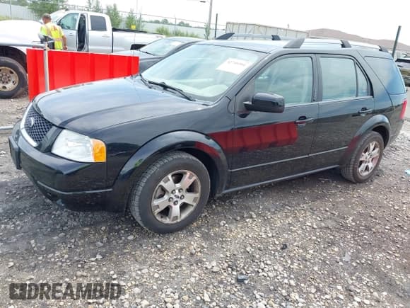 ✅ 2006 Ford Freestyle Limited • VIN: 1FMZK03176GA22806 • Lot: 42749391. Wystawiony na IAAI z przebiegiem 160 462 mil. Bezpłatny archiwum sprzedaży aukcyjnych z USA i szczegółowy raport historii pojazdu na DreamBid. Zdjęcie 2.