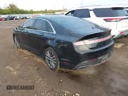 ✅ 2017 Lincoln MKZ Select • VIN: 3LN6L5D94HR663120 • Lot: 43550365. Wystawiony na IAAI z przebiegiem 134 224 mil. Bezpłatny archiwum sprzedaży aukcyjnych z USA i szczegółowy raport historii pojazdu na DreamBid. Zdjęcie 3.