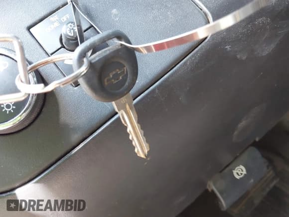 ✅ 2009 Chevrolet Express Cargo • VIN: 1GCGG25C491139774 • Lot: 42841666. Listed on IAAI with 216,598 mi. Free auction sales archive from the USA and detailed vehicle history report at DreamBid. Image 11.