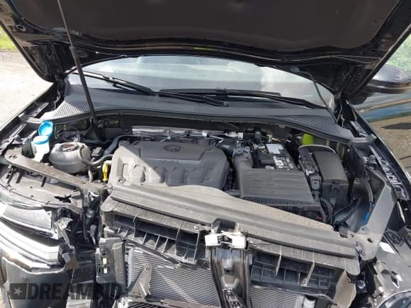 ✅ 2024 Volkswagen Tiguan SE R-Line Black • VIN: 3VVCB7AX9RM199007 • Lot: 42670002. Listed on IAAI with 11,298 mi. Free auction sales archive from the USA and detailed vehicle history report at DreamBid. Image 10.