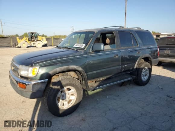 ✅ 1997 Toyota 4Runner • VIN: JT3GM84R3V0010205 • Lot: 84563955. Listed on Copart with 207,489 mi. Free auction sales archive from the USA and detailed vehicle history report at DreamBid. Image 1.