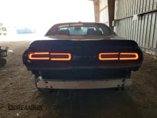 ✅ 2019 Dodge Challenger SXT • VIN: 2C3CDZAG2KH723479 • Lot: 55332404. Wystawiony na Copart z przebiegiem 84 405 mil. Bezpłatny archiwum sprzedaży aukcyjnych z USA i szczegółowy raport historii pojazdu na DreamBid. Zdjęcie 6.
