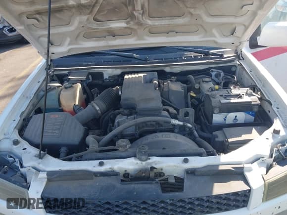 ✅ 2011 Chevrolet Colorado 1LT • VIN: 1GCESCF98B8102979 • Lot: 39856131. Listed on IAAI with 252,306 mi. Free auction sales archive from the USA and detailed vehicle history report at DreamBid. Image 10.