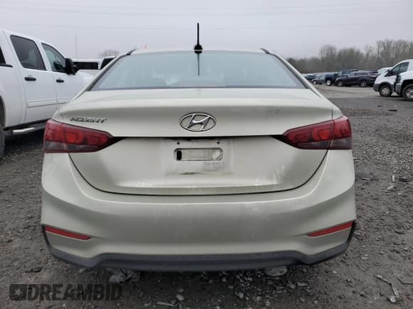 ✅ 2018 Hyundai Accent SE • VIN: 3KPC24A38JE012834 • Лот: 88738765. Опубликован ранее на Copart с пробегом 81 864 миль. Бесплатный доступ к архиву аукционных продаж из США и подробный отчёт об истории автомобиля на DreamBid. Изображение 6.