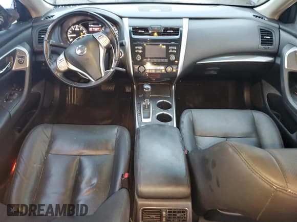 ✅ 2013 Nissan Altima SV • VIN: 1N4AL3AP2DN493073 • Lot: 86518945. Listed on Copart with 153,548 mi. Free auction sales archive from the USA and detailed vehicle history report at DreamBid. Image 8.