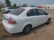 ✅ 2011 Chevrolet Aveo 1LT • VIN: KL1TD5DE8BB163191 • Lot: 42477653. Wystawiony na IAAI z przebiegiem 114 076 mil. Bezpłatny archiwum sprzedaży aukcyjnych z USA i szczegółowy raport historii pojazdu na DreamBid. Zdjęcie 4.