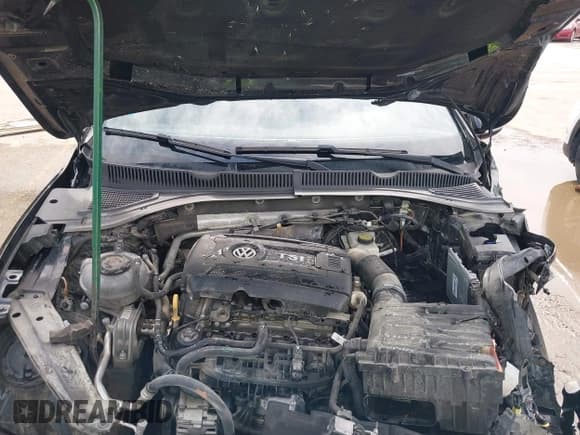 ✅ 2022 Volkswagen Jetta Autobahn • VIN: 3VW2T7BU6NM007545 • Lot: 43446676. Wystawiony na IAAI z przebiegiem 67 580 mil. Bezpłatny archiwum sprzedaży aukcyjnych z USA i szczegółowy raport historii pojazdu na DreamBid. Zdjęcie 10.