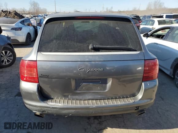 ✅ 2004 Porsche Cayenne • VIN: WP1AA29PX4LA20806 • Лот: 42824825. Опубликован ранее на Copart с пробегом 159 654 миль. Бесплатный доступ к архиву аукционных продаж из США и подробный отчёт об истории автомобиля на DreamBid. Изображение 6.