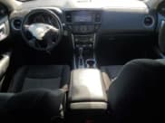 ✅ 2020 Nissan Pathfinder SV • VIN: 5N1DR2BM2LC578358 • Lot: 82645615. Wystawiony na Copart z przebiegiem 80 181 mil. Bezpłatny archiwum sprzedaży aukcyjnych z USA i szczegółowy raport historii pojazdu na DreamBid. Zdjęcie 8.