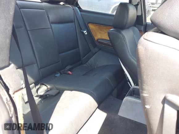 2000 BMW 3 Series 323Ci с VIN WBABM3349YJN88416, выставлен на аукционе IAAI как лот 42137407 с пробегом 228 922 миль миль и . История ставок и продаж доступна на DreamBid. Изображение 8.