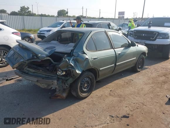 ✅ 2006 Nissan Sentra S • VIN: 3N1CB51D06L568348 • Lot: 43159722. Listed on IAAI with 249,628 mi. Free auction sales archive from the USA and detailed vehicle history report at DreamBid. Image 4.