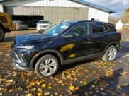 ✅ 2025 Buick Encore GX Preferred • VIN: KL4AMCSL6SB155994 • Lot: 90871595. Wystawiony na Copart z przebiegiem 16 365 mil. Bezpłatny archiwum sprzedaży aukcyjnych z USA i szczegółowy raport historii pojazdu na DreamBid. Zdjęcie 1.