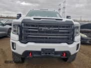 ✅ 2021 GMC Sierra 2500HD AT4 • VIN: 1GT49PEYXMF115643 • Lot: 92095675. Wystawiony na Copart z przebiegiem 122 306 mil. Bezpłatny archiwum sprzedaży aukcyjnych z USA i szczegółowy raport historii pojazdu na DreamBid. Zdjęcie 5.
