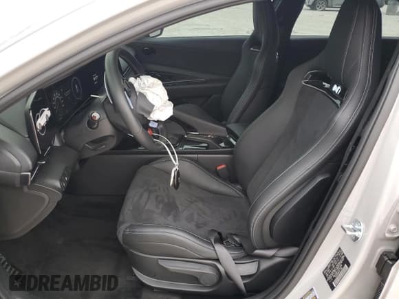 ✅ 2025 Hyundai Elantra • VIN: KMHLW4DK1SU023096 • Lot: 88844975. Listed on Copart with 6,682 mi. Free auction sales archive from the USA and detailed vehicle history report at DreamBid. Image 7.