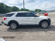 ✅ 2022 Ford Explorer King Ranch • VIN: 1FM5K8LC9NGA81403 • Лот: 42472449. Опубликован ранее на IAAI с пробегом 27 645 миль. Бесплатный доступ к архиву аукционных продаж из США и подробный отчёт об истории автомобиля на DreamBid. Изображение 14.