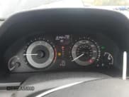 ✅ 2015 Honda Odyssey EX-L • VIN: 5FNRL5H60FB085064 • Лот: 92093575. Опубликован ранее на Copart с пробегом 101 452 миль. Бесплатный доступ к архиву аукционных продаж из США и подробный отчёт об истории автомобиля на DreamBid. Изображение 9.