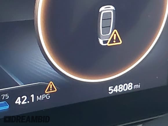 ✅ 2023 Hyundai Elantra Limited • VIN: KMHLN4AJ0PU052319 • Lot: 43292819. Listed on IAAI with 54,808 mi. Free auction sales archive from the USA and detailed vehicle history report at DreamBid. Image 7.