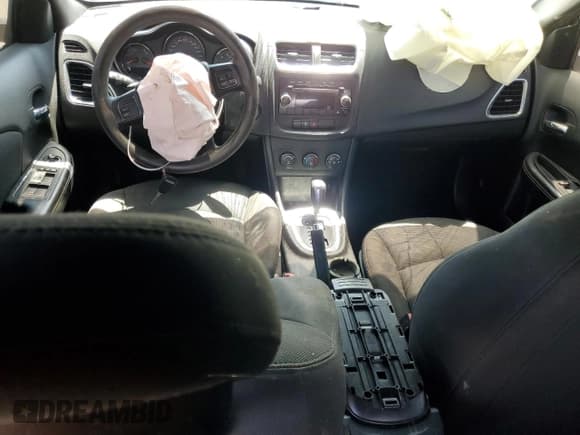 ✅ 2012 Dodge Avenger SE • VIN: 1C3CDZAB2CN165260 • Лот: 68114114. Опубликован ранее на Copart с пробегом 273 752 миль. Бесплатный доступ к архиву аукционных продаж из США и подробный отчёт об истории автомобиля на DreamBid. Изображение 8.