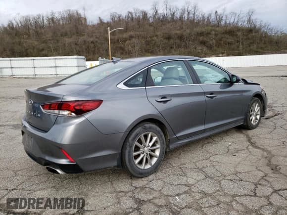 ✅ 2019 Hyundai Sonata SE • VIN: 5NPE24AF0KH742446 • Lot: 45921423. Listed on Copart with 24,876 mi. Free auction sales archive from the USA and detailed vehicle history report at DreamBid. Image 3.