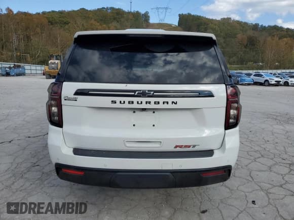 ✅ 2024 Chevrolet Suburban RST • VIN: 1GNSKEKDXRR103796 • Lot: 86855165. Listed on Copart with 55,180 mi. Free auction sales archive from the USA and detailed vehicle history report at DreamBid. Image 6.