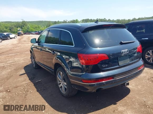 ✅ 2012 Audi Q7 Premium Plus • VIN: WA1LGAFE0CD009838 • Lot: 42258320. Listed on IAAI with 171,050 mi. Free auction sales archive from the USA and detailed vehicle history report at DreamBid. Image 3.