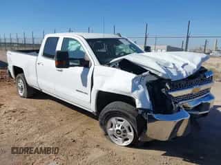 2019 Chevrolet Silverado 2500HD LT z VIN 2GC2KSEG7K1181898, wystawiony jako IAAI lot #43437038 z przebiegiem 129 363 mil mil oraz . Historia ofert i sprzedaży dostępna na DreamBid. Obrazek 1.