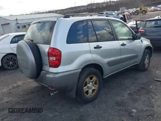 ✅ 2005 Toyota RAV4 • VIN: JTEHD20VX50047814 • Лот: 43787227. Опубликован ранее на IAAI с пробегом 237 733 миль. Бесплатный доступ к архиву аукционных продаж из США и подробный отчёт об истории автомобиля на DreamBid. Изображение 4.