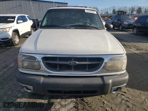 ✅ 1999 Ford Explorer XL • VIN: 1FMZU32X9XUC34675 • Лот: 45365025. Опубликован ранее на Copart с пробегом 160 424 миль. Бесплатный доступ к архиву аукционных продаж из США и подробный отчёт об истории автомобиля на DreamBid. Изображение 5.