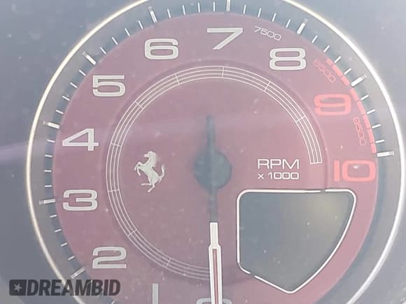 ✅ 2017 Ferrari F12 • VIN: ZFF74UFA8H0220199 • Лот: 43496503. Опубликован ранее на IAAI с пробегом Не указан. Бесплатный доступ к архиву аукционных продаж из США и подробный отчёт об истории автомобиля на DreamBid. Изображение 14.