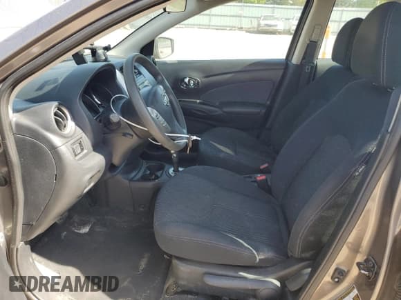 ✅ 2015 Nissan Versa SV • VIN: 3N1CN7AP4FL945793 • Lot: 56026235. Listed on Copart with 116,987 mi. Free auction sales archive from the USA and detailed vehicle history report at DreamBid. Image 7.