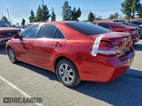 ✅ 2011 Toyota Camry LE • VIN: 4T1BF3EK0BU600012 • Lot: 94382315. Listed on Copart with 116,058 mi. Free auction sales archive from the USA and detailed vehicle history report at DreamBid. Image 2.