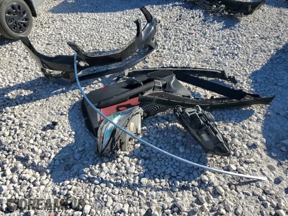 ✅ 2016 Mercedes-Benz E 400 • VIN: WDDKJ6FBXGF327004 • Lot: 49846445. Listed on Copart with 108,609 mi. Free auction sales archive from the USA and detailed vehicle history report at DreamBid. Image 12.