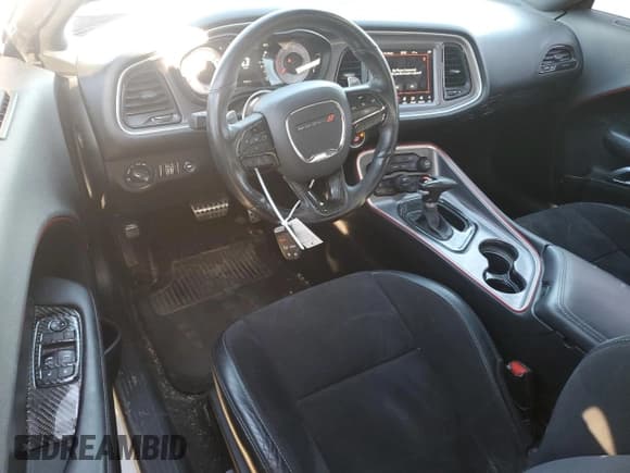 ✅ 2019 Dodge Challenger R/T Scat Pack Widebody • VIN: 2C3CDZFJ1KH552132 • Lot: 47113955. Wystawiony na Copart z przebiegiem 94 432 mil. Bezpłatny archiwum sprzedaży aukcyjnych z USA i szczegółowy raport historii pojazdu na DreamBid. Zdjęcie 8.