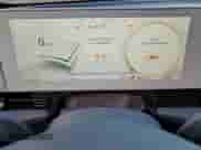 2022 Hyundai Ioniq 5 SEL z VIN KM8KNDAF7NU084057, wystawiony jako Copart lot #37068374 z przebiegiem 37 443 mil mil oraz . Historia ofert i sprzedaży dostępna na DreamBid. Obrazek 9.