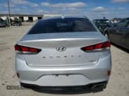 ✅ 2018 Hyundai Sonata Limited • VIN: 5NPE34AF8JH602303 • Lot: 44560903. Listed on Copart with 80,309 mi. Free auction sales archive from the USA and detailed vehicle history report at DreamBid. Image 6.