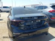 ✅ 2019 Kia Forte S • VIN: 3KPF34AD8KE021781 • Lot: 43120193. Wystawiony na IAAI z przebiegiem 103 817 mil. Bezpłatny archiwum sprzedaży aukcyjnych z USA i szczegółowy raport historii pojazdu na DreamBid. Zdjęcie 16.