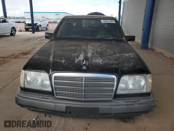 ✅ 1995 Mercedes-Benz 400 E • VIN: WDBEA34E5SC258640 • Лот: 64881845. Опубликован ранее на Copart с пробегом 175 250 миль. Бесплатный доступ к архиву аукционных продаж из США и подробный отчёт об истории автомобиля на DreamBid. Изображение 5.