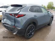 ✅ 2025 Mazda CX-30 S Carbon Edition • VIN: 3MVDMBCM6SM813356 • Lot: 42165714. Wystawiony na IAAI z przebiegiem 2 338 mil. Bezpłatny archiwum sprzedaży aukcyjnych z USA i szczegółowy raport historii pojazdu na DreamBid. Zdjęcie 4.
