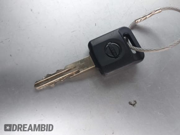 ✅ 2024 Nissan Versa S • VIN: 3N1CN8DV2RL930147 • Lot: 42369601. Listed on IAAI with 19,189 mi. Free auction sales archive from the USA and detailed vehicle history report at DreamBid. Image 11.