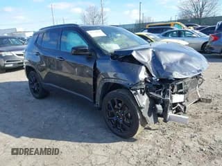 ✅ 2022 Jeep Compass Latitude • VIN: 3C4NJDBB3NT189648 • Лот: 41334098. Опубликован ранее на IAAI с пробегом 45 140 миль. Бесплатный доступ к архиву аукционных продаж из США и подробный отчёт об истории автомобиля на DreamBid. Изображение 1.