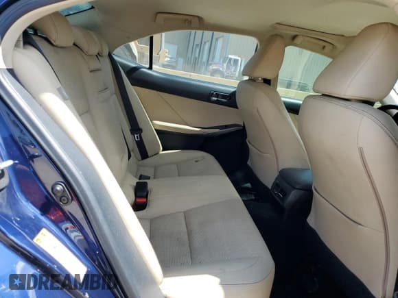 ✅ 2014 Lexus IS 350 • VIN: JTHBE1D24E5013032 • Lot: 56166265. Listed on Copart with 121,304 mi. Free auction sales archive from the USA and detailed vehicle history report at DreamBid. Image 10.