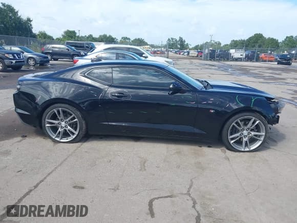 ✅ 2021 Chevrolet Camaro 1LT • VIN: 1G1FB1RS0M0114531 • Lot: 43363088. Listed on IAAI with 52,499 mi. Free auction sales archive from the USA and detailed vehicle history report at DreamBid. Image 13.