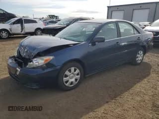✅ 2004 Toyota Camry LE • VIN: 4T1BE32K64U267504 • Lot: 92468535. Wystawiony na Copart z przebiegiem 237 863 mil. Bezpłatny archiwum sprzedaży aukcyjnych z USA i szczegółowy raport historii pojazdu na DreamBid. Zdjęcie 1.